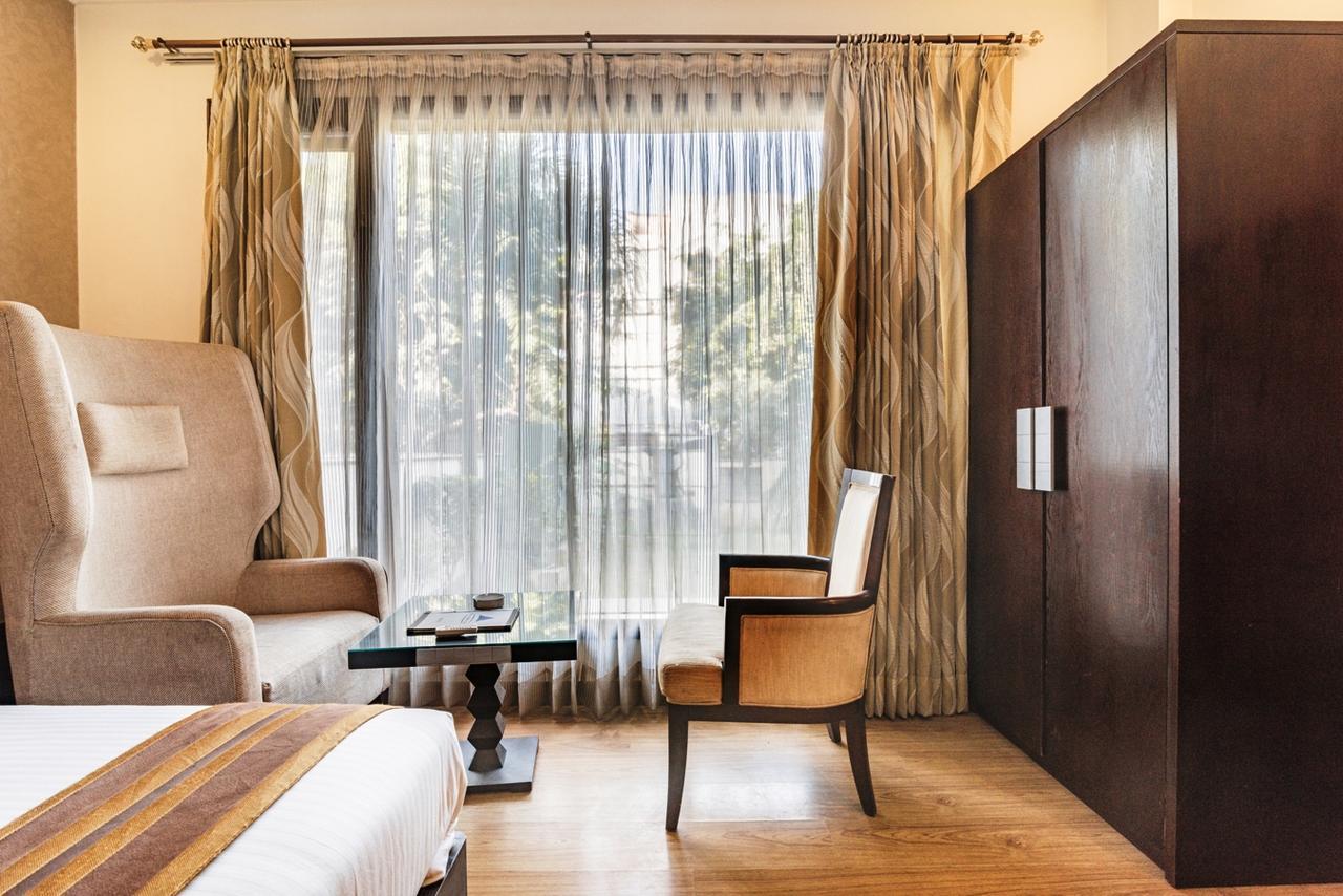 Royal Residence Mg Road Ґурґаон Екстер'єр фото